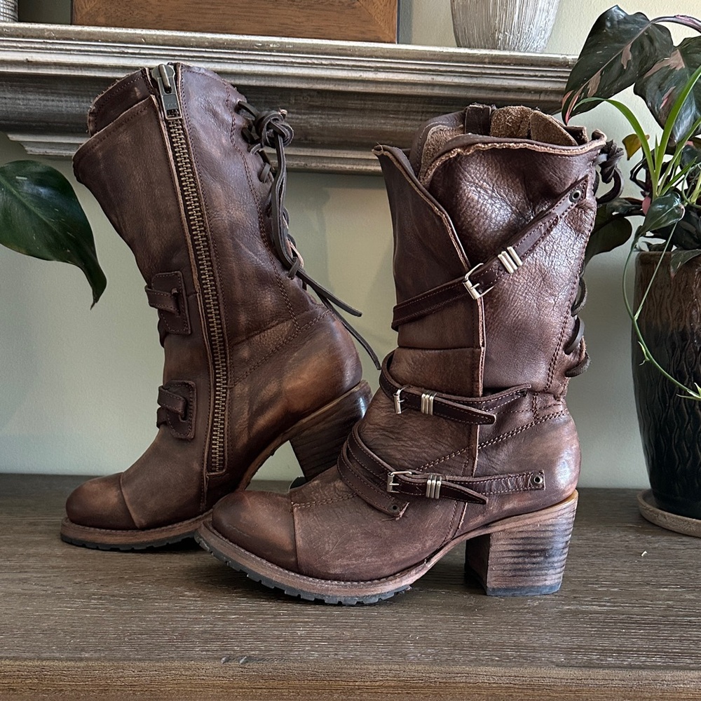 Freebird Dark Brown Cora Size 10